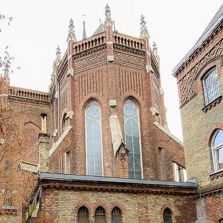 Dominik Panzió Acomodação com café da manhã Budapeste Exterior foto